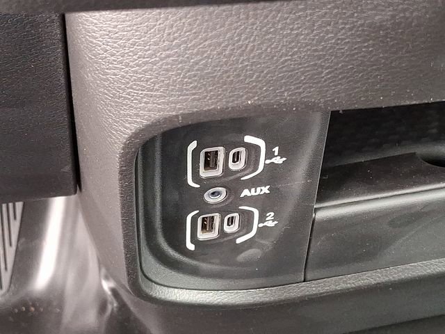 Used 2024 RAM 2500 Tradesman w/ Chrome Appearance Group AWD/4WD image 20