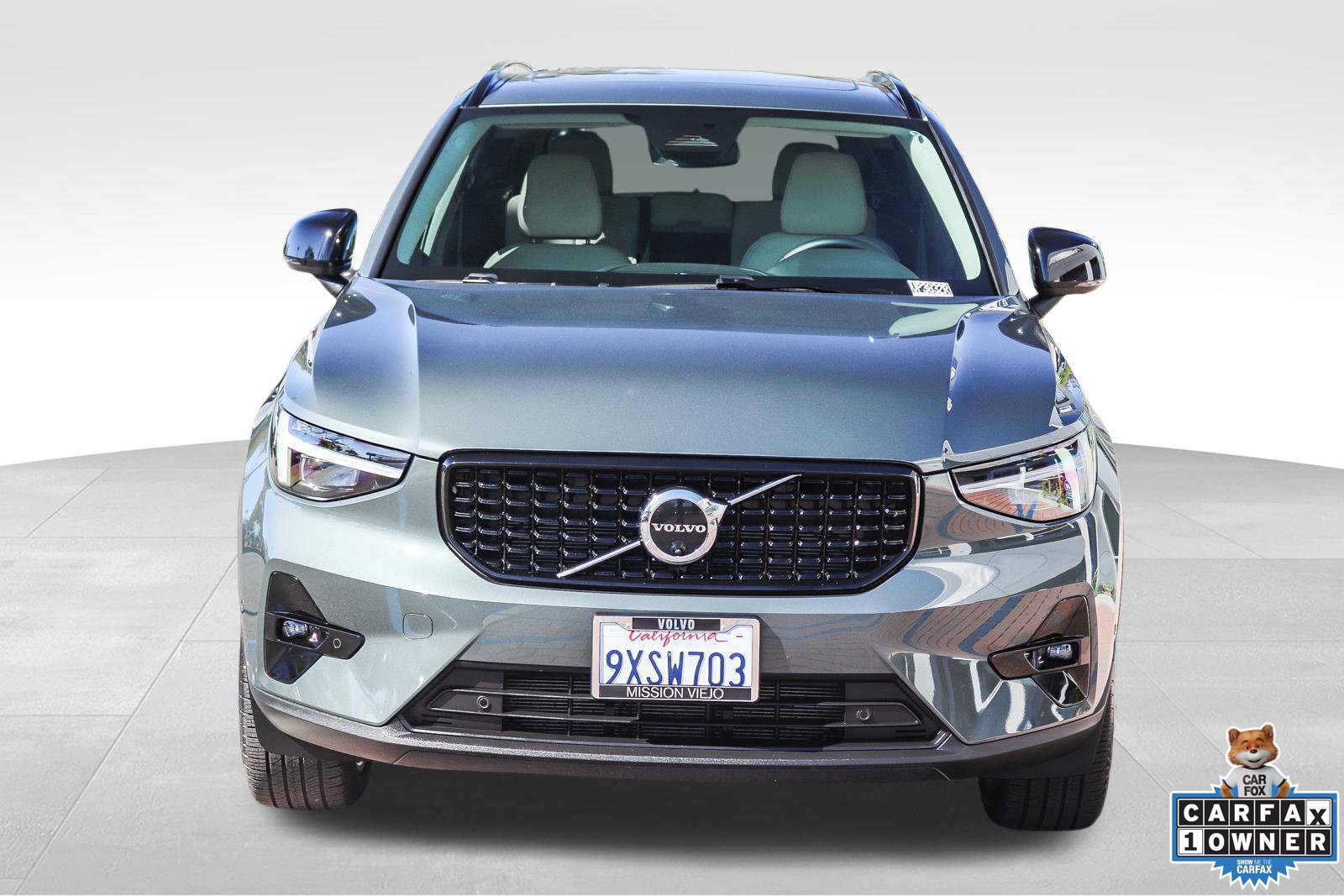 Used 2026 Volvo XC40 B5 Plus AWD/4WD image 2
