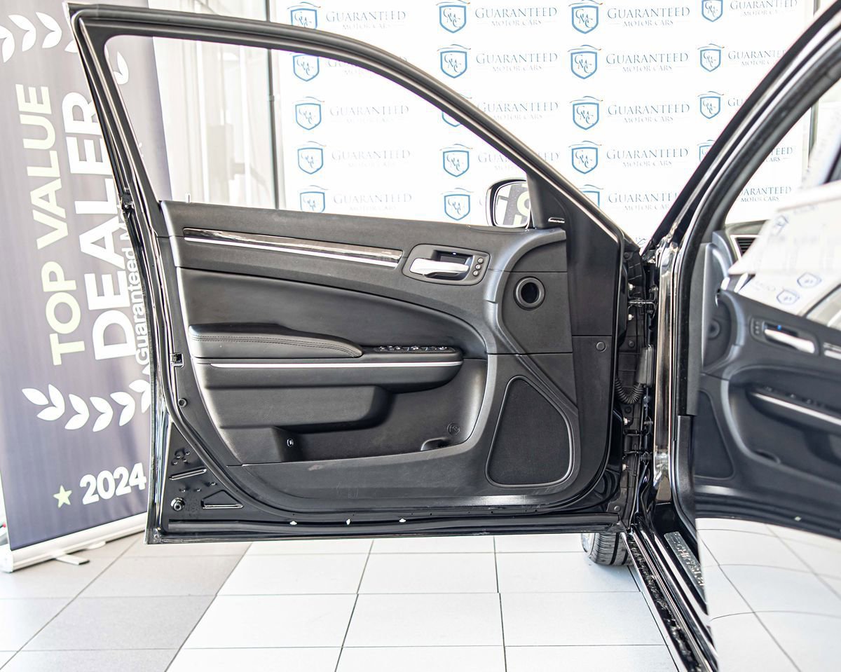 Used 2012 Chrysler 300 C w/ 19-Premium Speaker Group AWD/4WD image 31