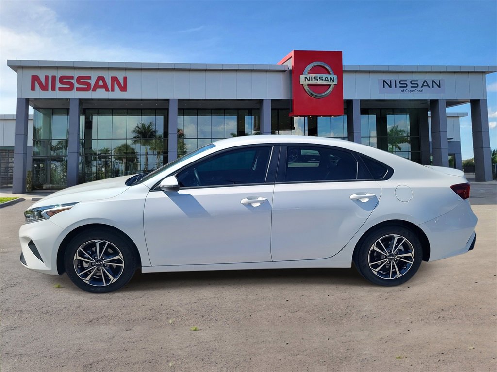 Used 2023 Kia Forte LXS w/ LXS Technology Package image 7