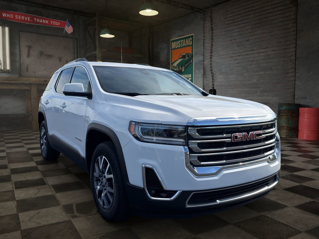 Certified 2023 GMC Acadia SLT FWD image 7