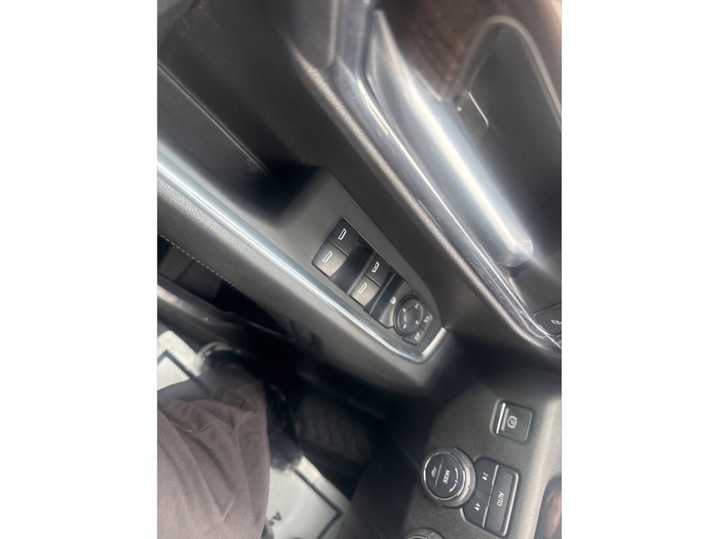 Used 2024 Chevrolet Silverado 1500 RST w/ Protection Package image 18