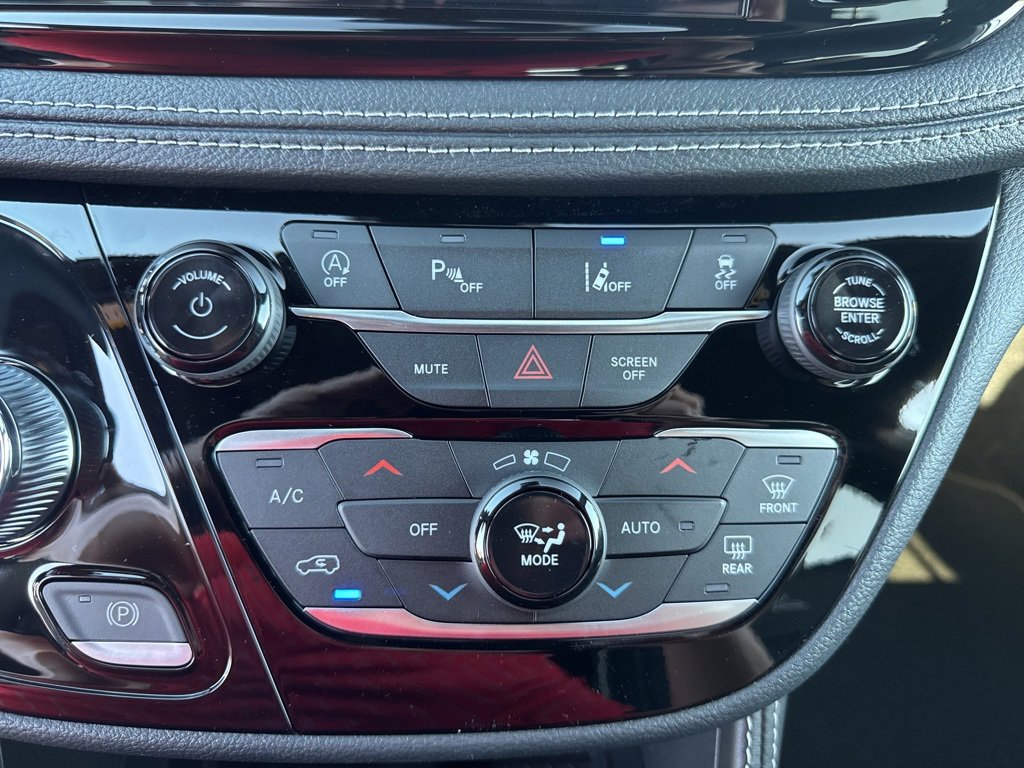 New 2026 Chrysler Pacifica Limited w/ S Appearance Package image 45