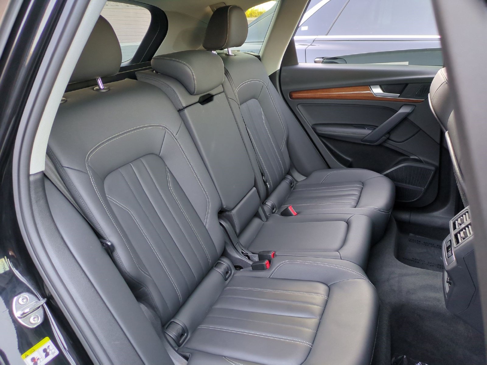 Used 2023 Audi Q5 2.0T Premium Plus w/ Premium Plus Package AWD/4WD image 28