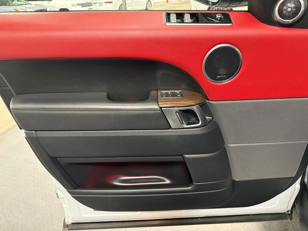Used 2019 Land Rover Range Rover Sport HSE Dynamic AWD/4WD image 8