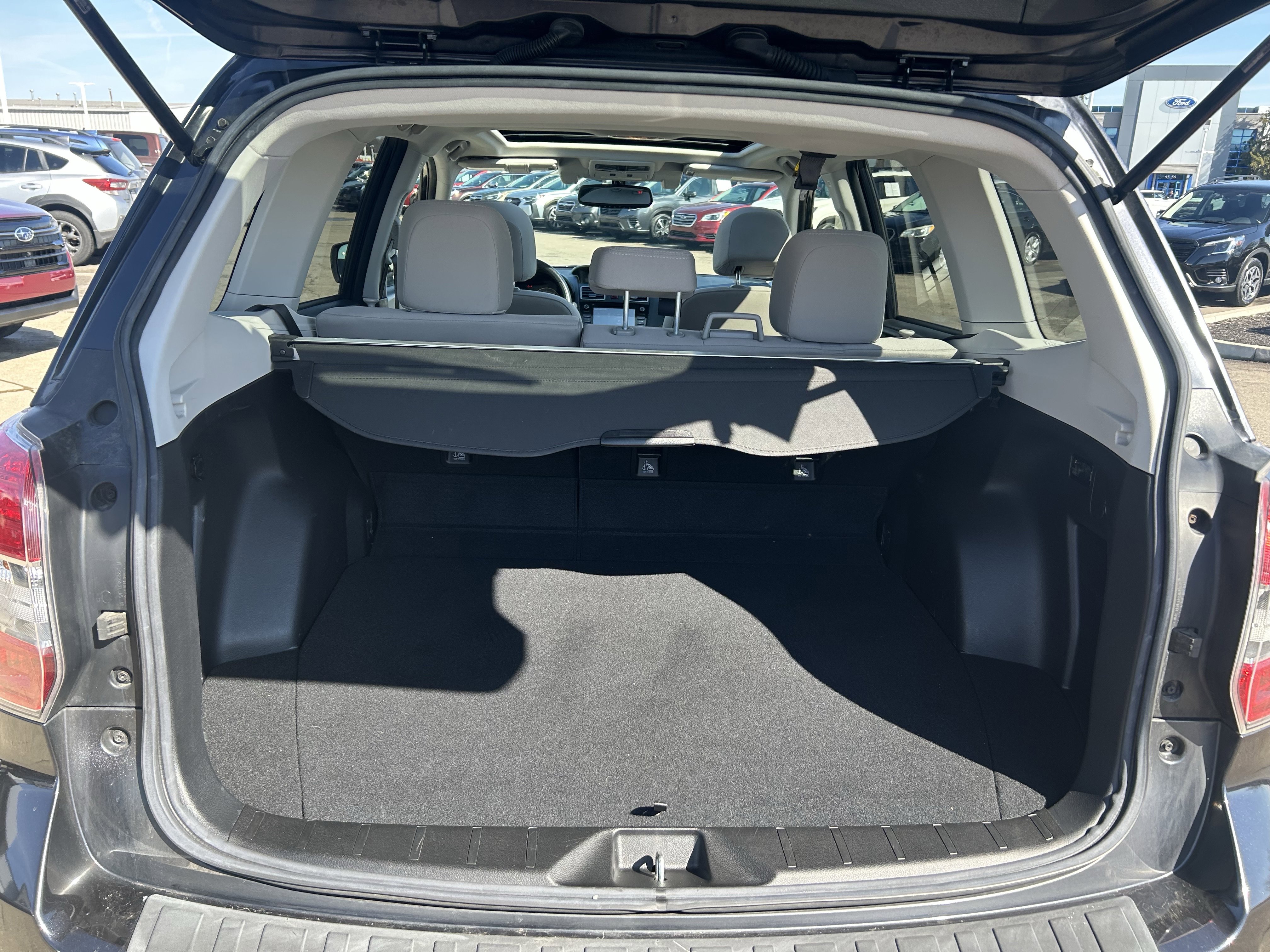 Used 2016 Subaru Forester 2.5i Premium image 25