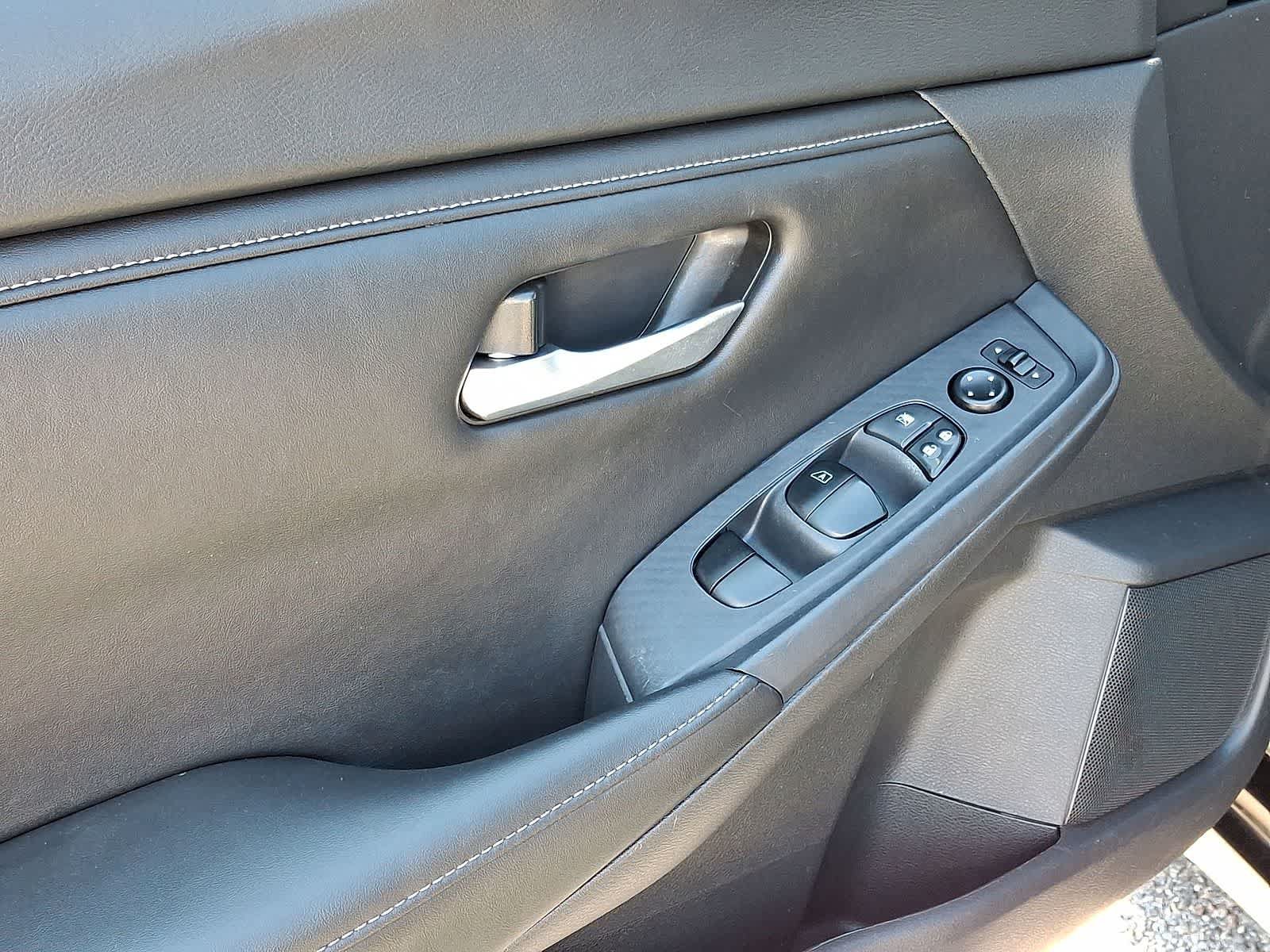 Used 2023 Nissan Sentra SV w/ All-Weather Package FWD image 27