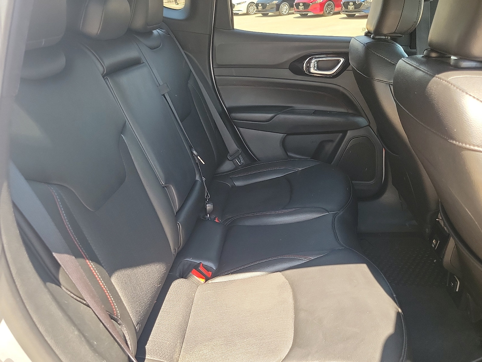 Used 2024 Jeep Compass Trailhawk AWD/4WD image 13