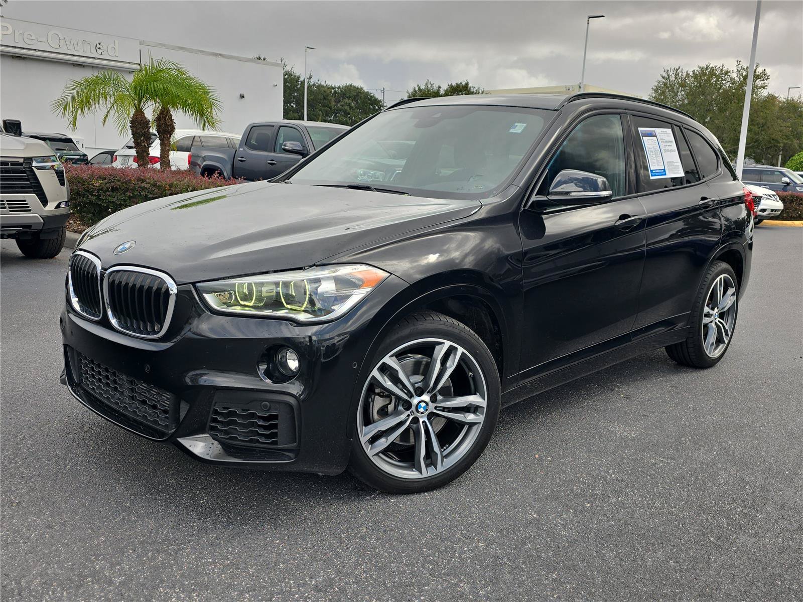 Used 2019 BMW X1 sDrive28i w/ M Sport Package FWD image 29