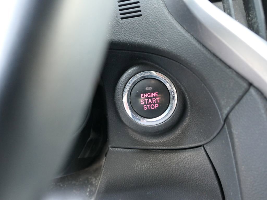 Used 2019 Subaru Ascent Limited w/ Popular Package #2A image 16