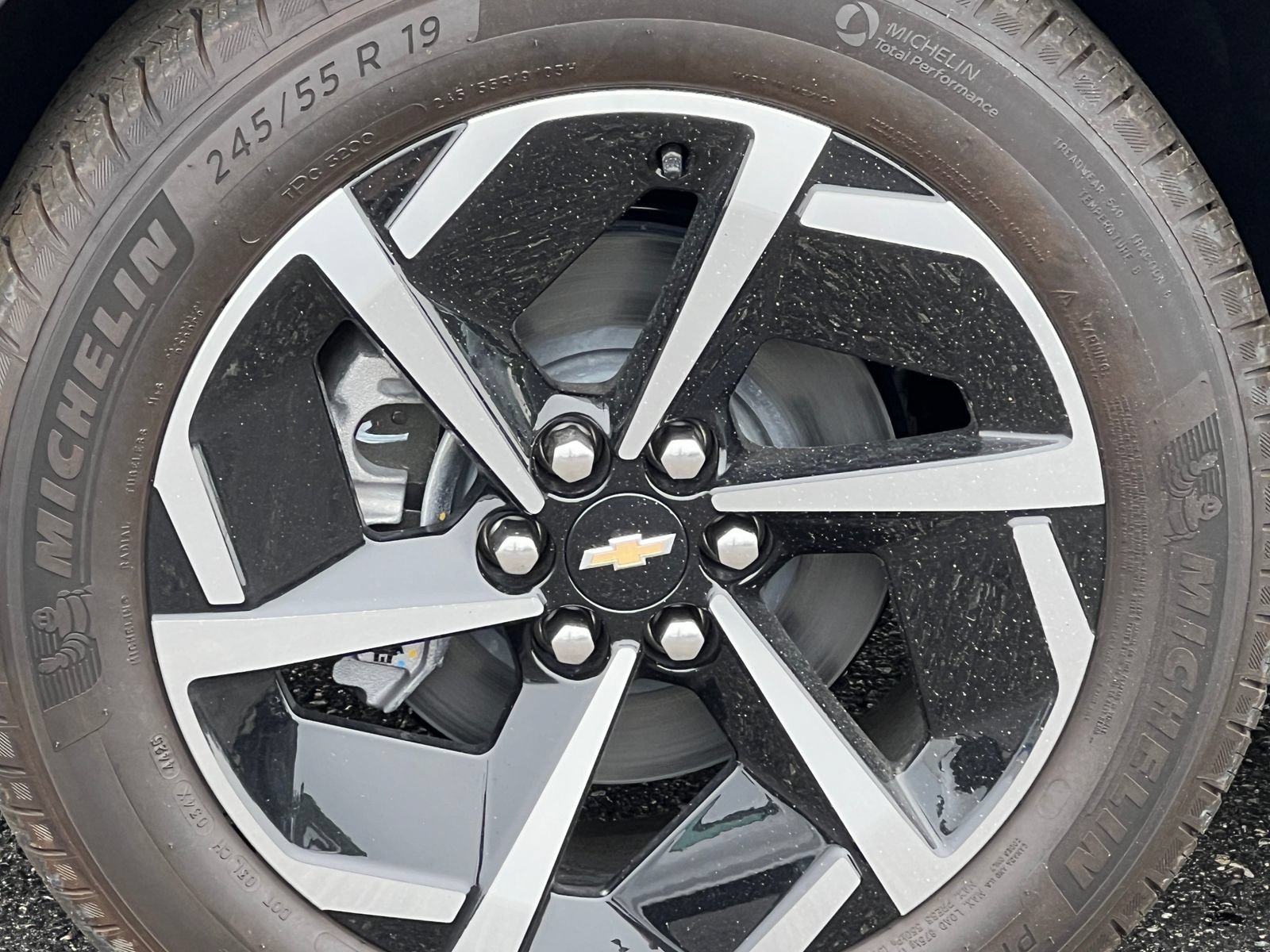 New 2026 Chevrolet Equinox EV LT FWD image 6