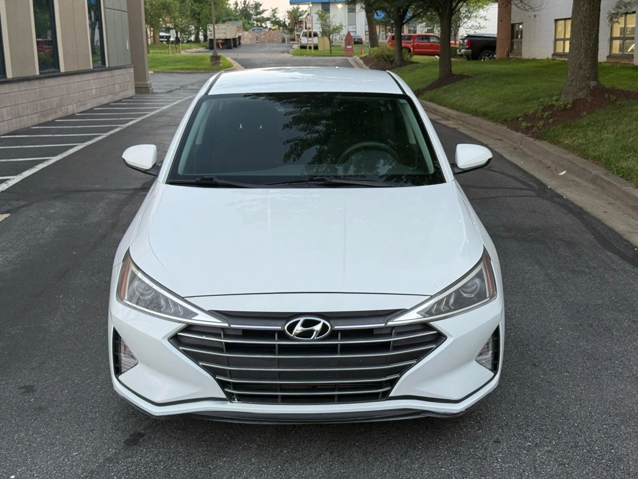 Used 2019 Hyundai Elantra SE image 6