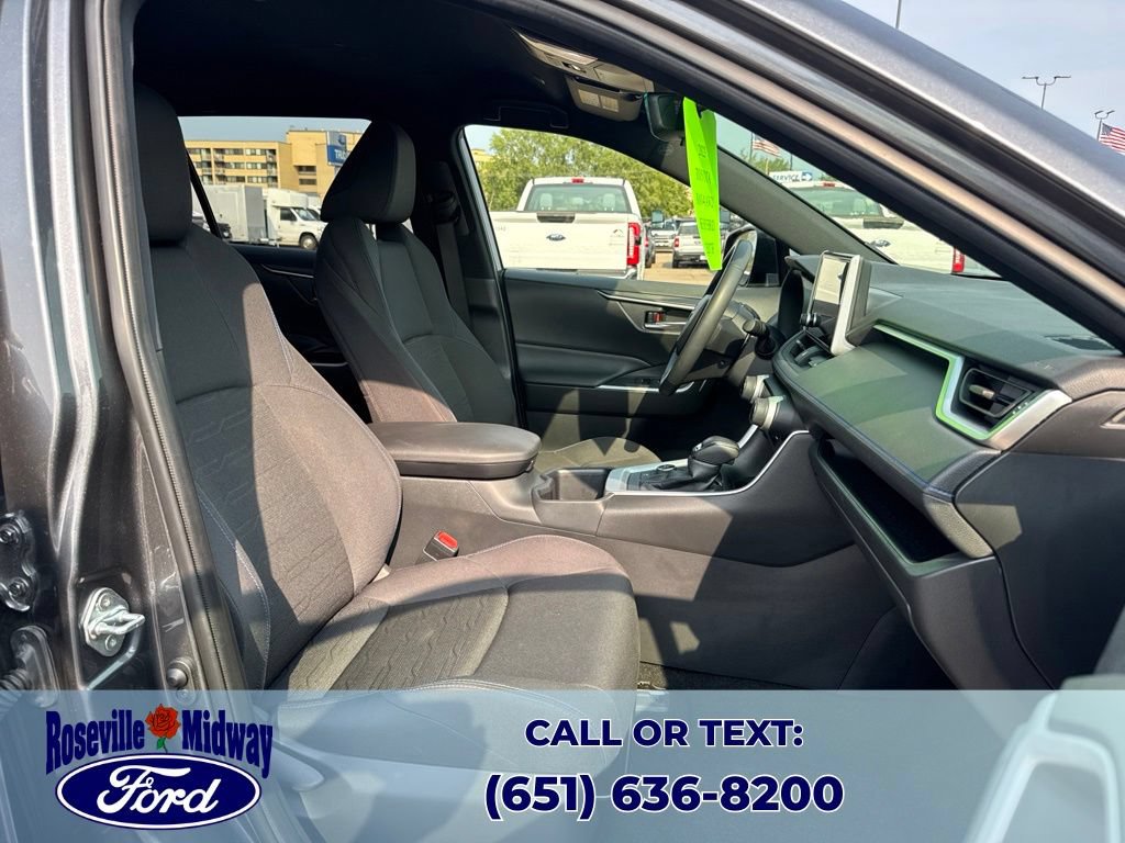 Used 2023 Toyota RAV4 SE AWD/4WD image 35