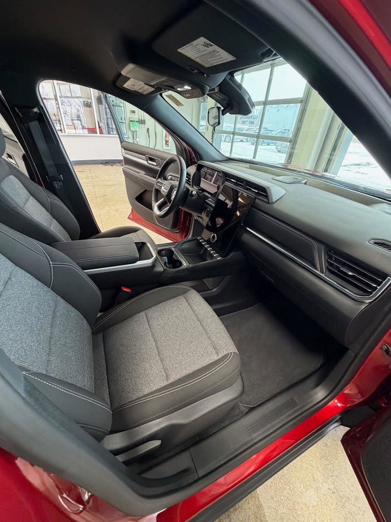 Used 2026 GMC Terrain Elevation image 19