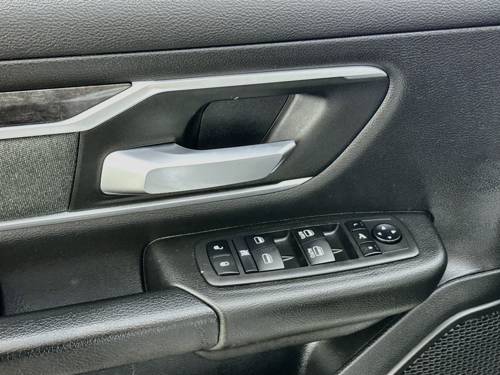 Used 2023 RAM 1500 Big Horn AWD/4WD image 19