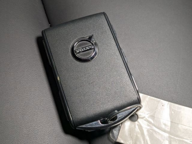 New 2024 Volvo XC60 T8 Polestar w/ Protection Package Premier image 31