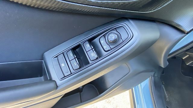 Certified 2021 Subaru Crosstrek 2.0i image 17