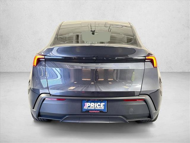 Used 2026 Tesla Model Y AWD image 6