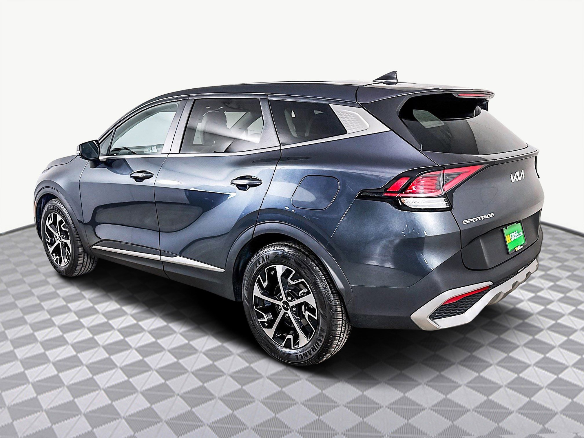 Used 2023 Kia Sportage EX image 7