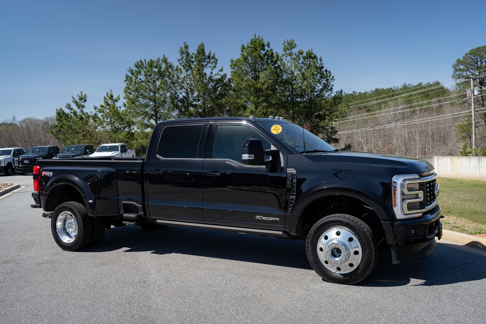 Used 2025 Ford F450 Platinum w/ FX4 Off-Road Package AWD/4WD image 53