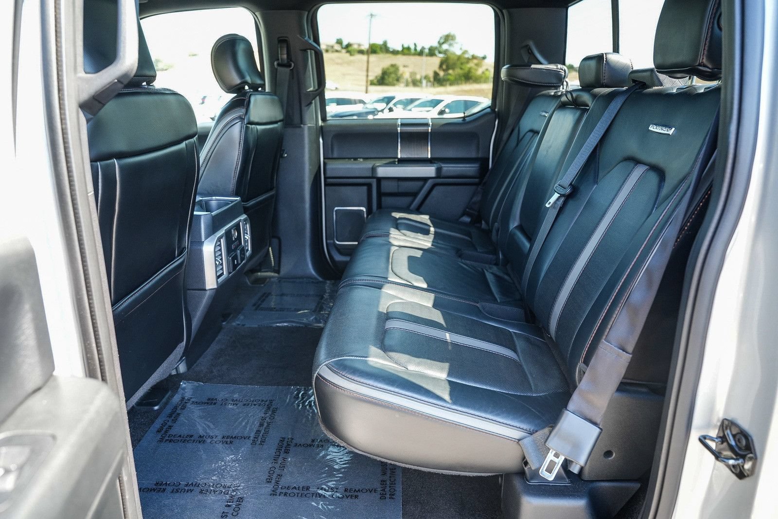 Used 2018 Ford F150 Platinum w/ Equipment Group 701A Luxury AWD/4WD image 20