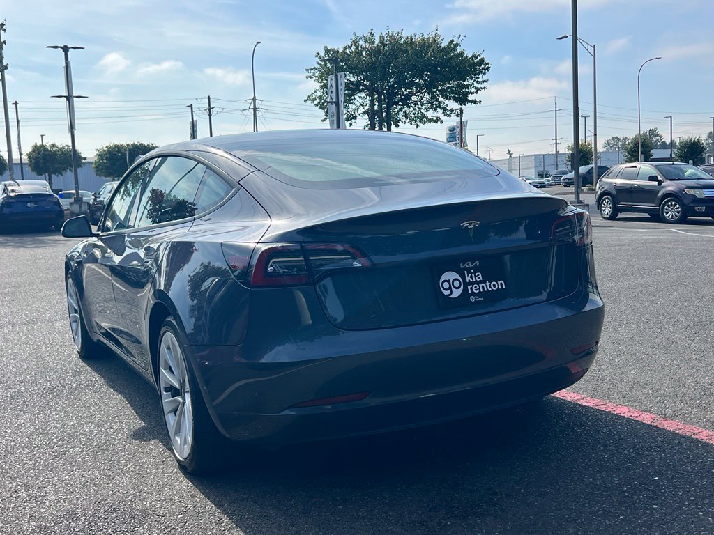 Used 2023 Tesla Model 3 Standard Range RWD image 11