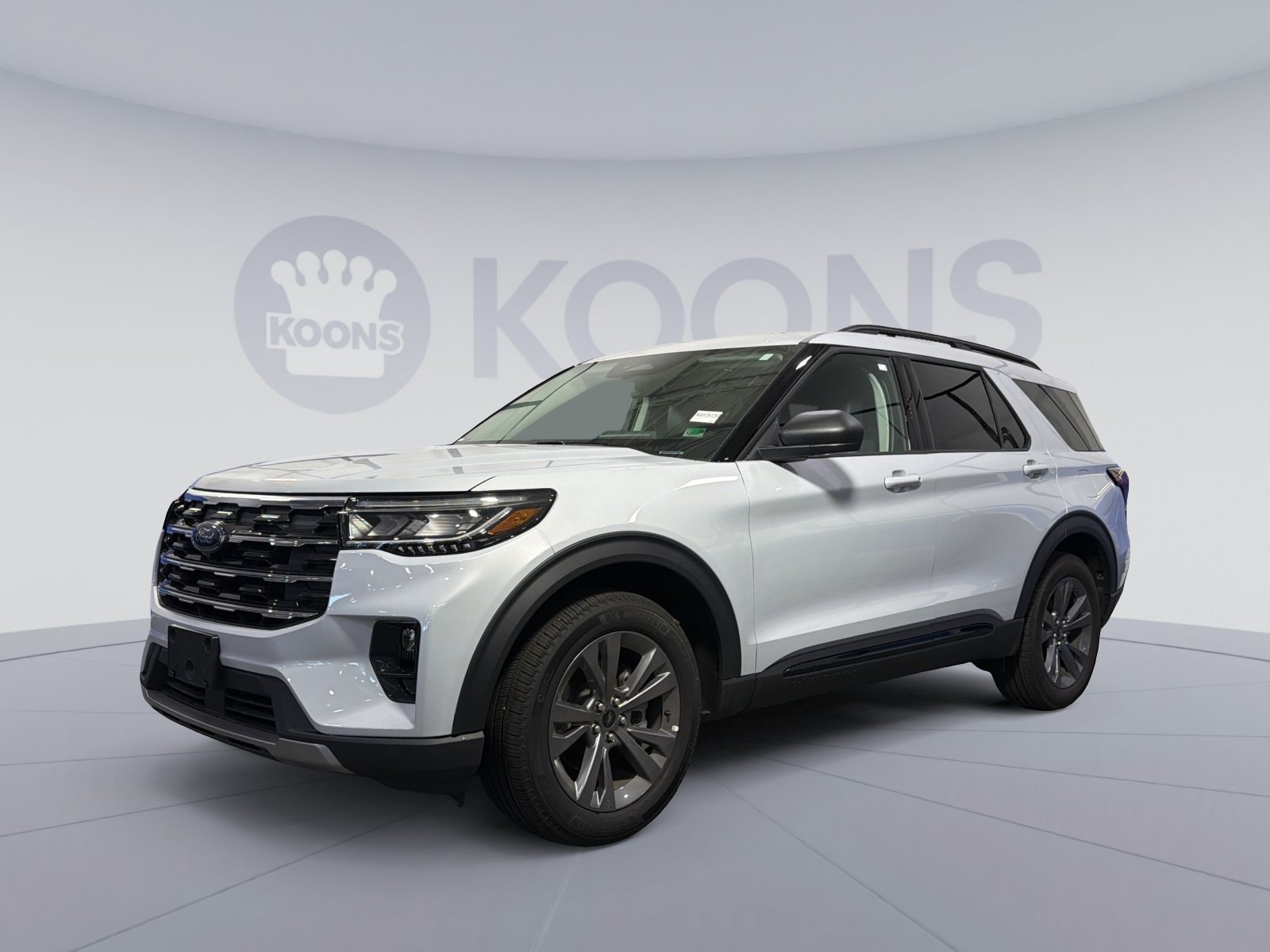 New 2026 Ford Explorer Active w/ Active Comfort Package AWD/4WD image 1