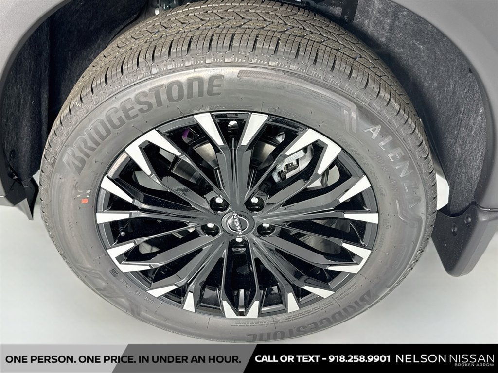 New 2026 Nissan Rogue Dark Armor FWD image 31