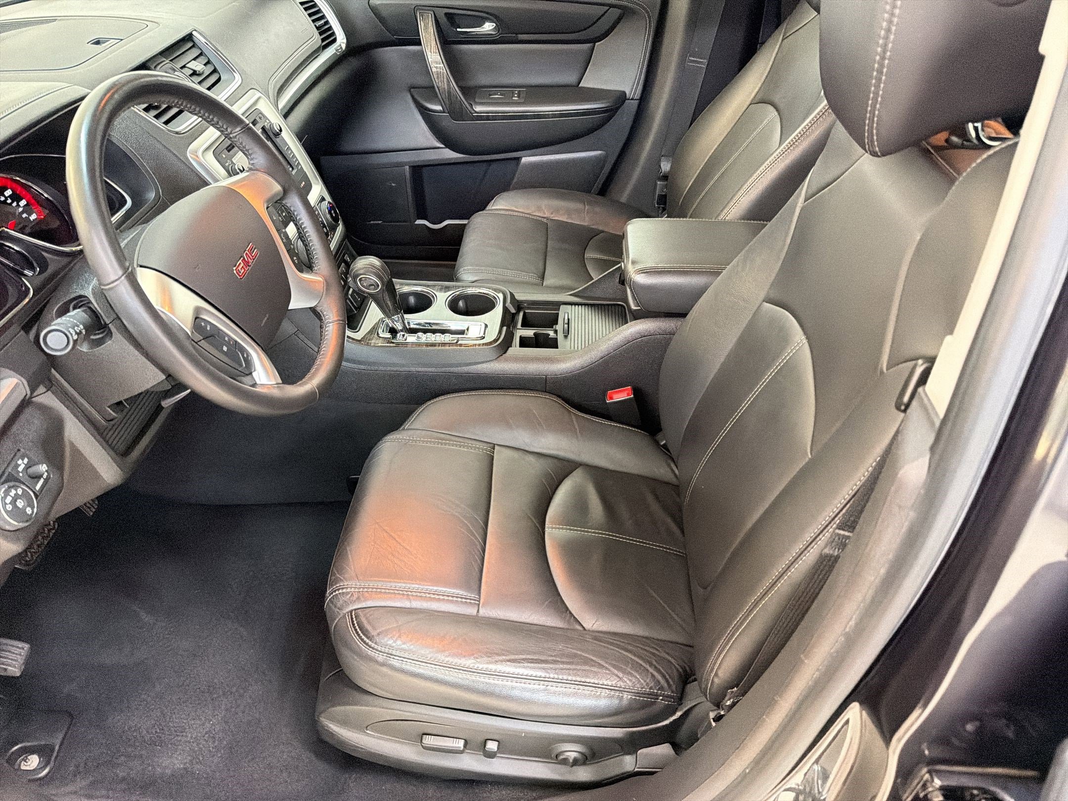 Used 2016 GMC Acadia SLT FWD image 5