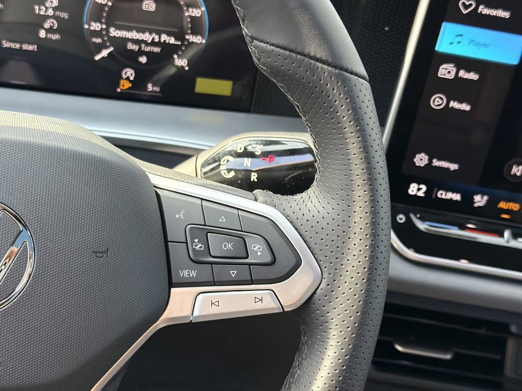 New 2026 Volkswagen Tiguan SE R-Line image 26