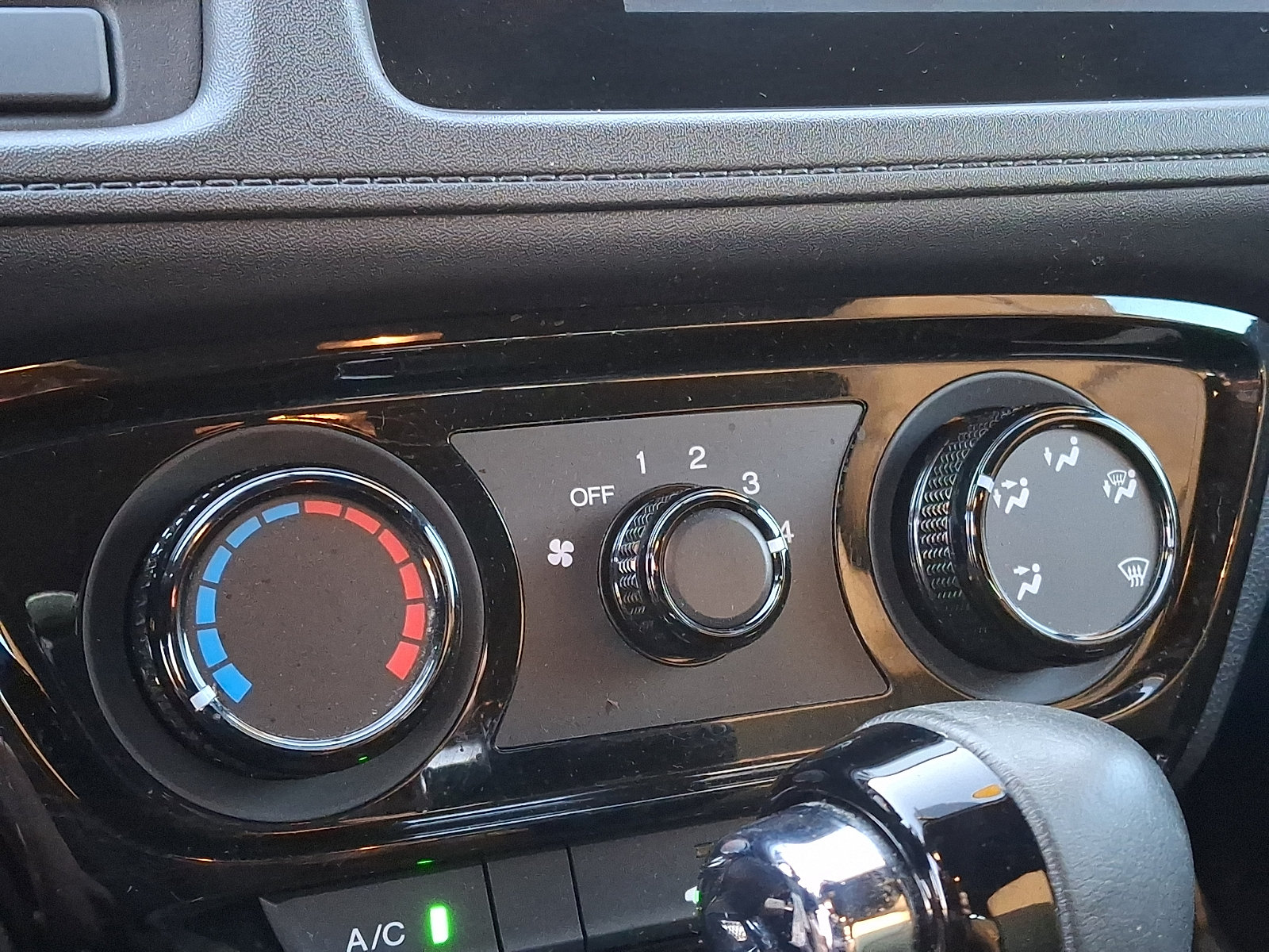 Used 2019 Honda HR-V Sport image 18