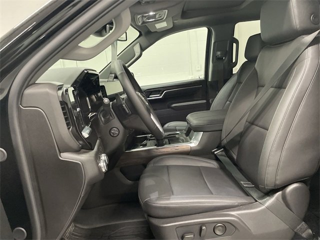 New 2026 GMC Sierra 1500 SLT w/ SLT Premium Plus Package image 21