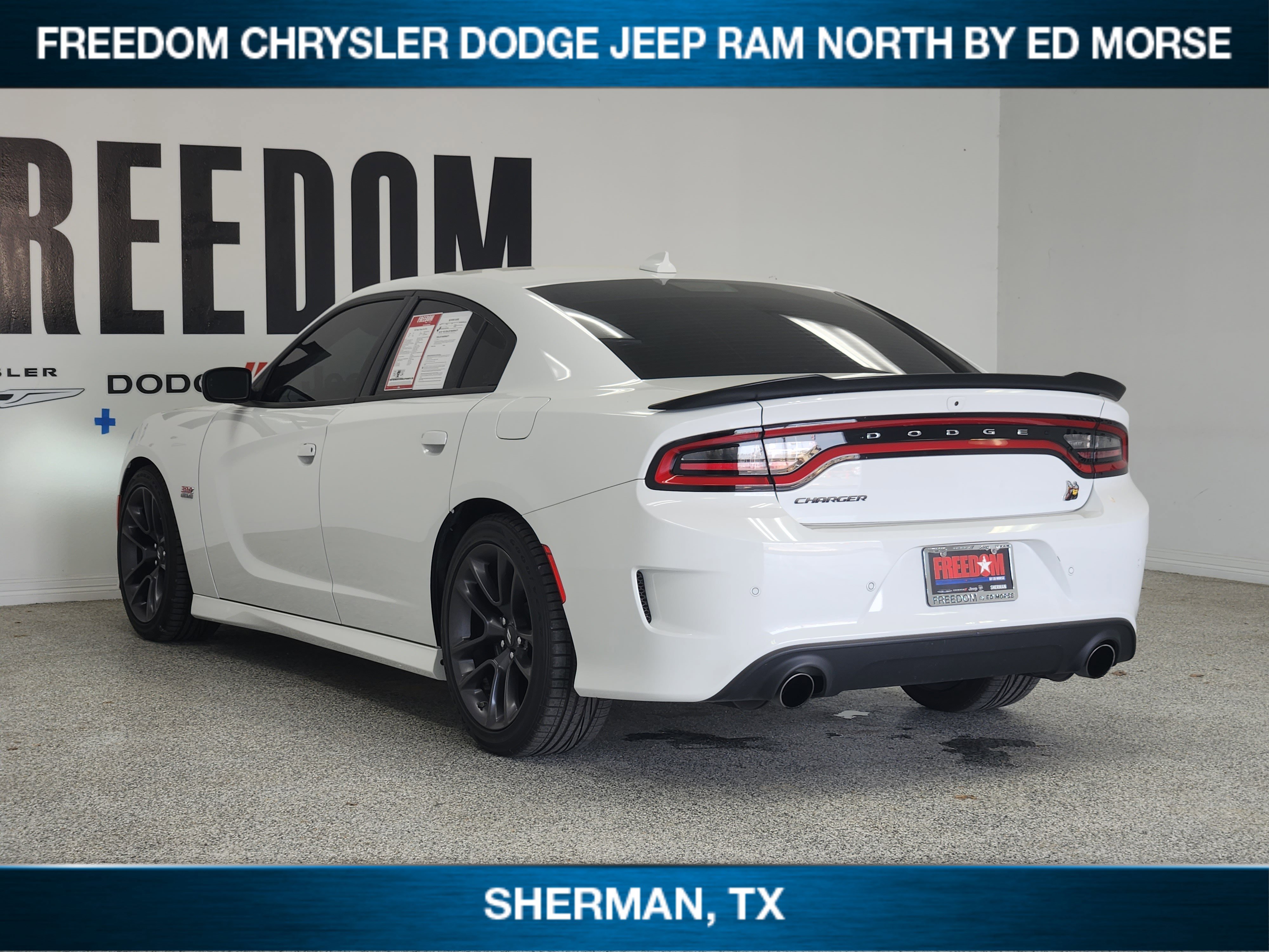 Used 2023 Dodge Charger Scat Pack w/ Plus Group image 3