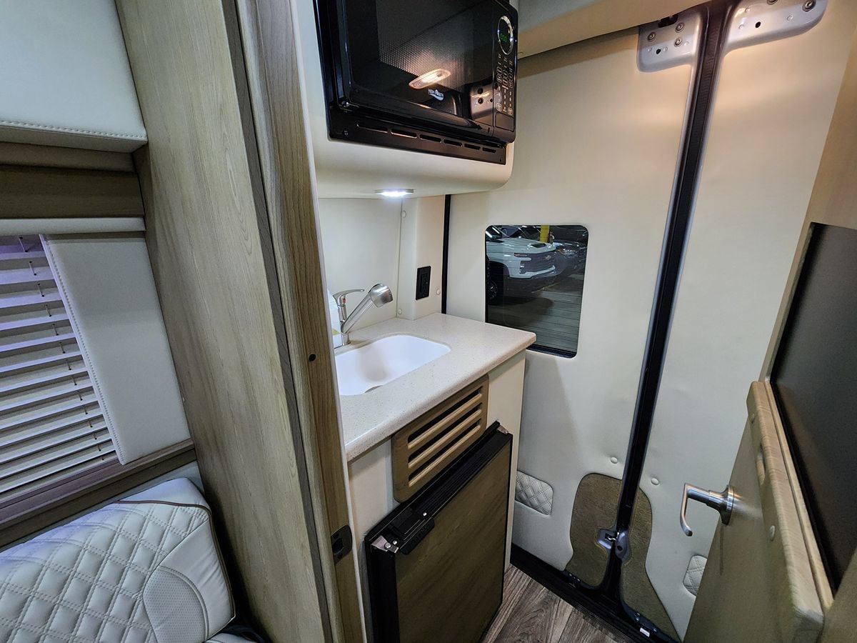 Used 2021 Mercedes-Benz Sprinter 3500 image 72