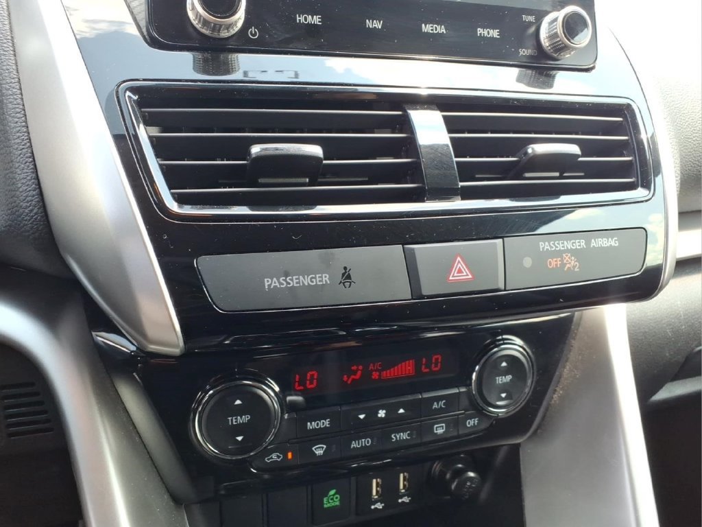 Used 2024 Mitsubishi Eclipse Cross SE AWD/4WD image 10