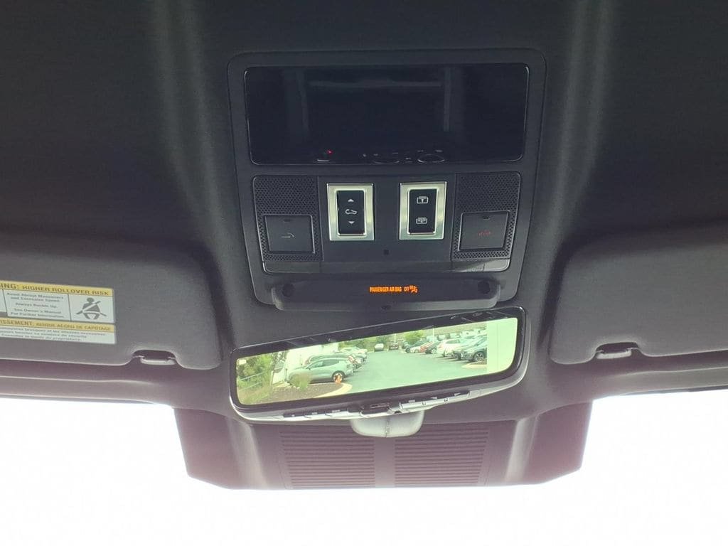 New 2026 Land Rover Defender 110 S AWD/4WD image 23