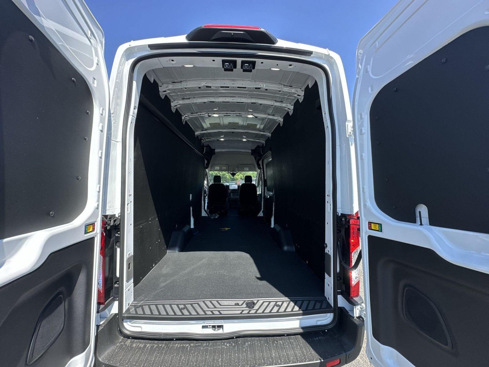 New 2026 Ford Transit 350 148 High Roof Extended w/ Load Area Protection Package RWD image 47