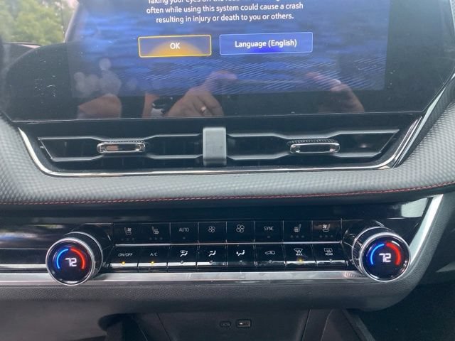 Used 2025 Chevrolet Equinox RS w/ Safety and Technology Package AWD/4WD image 34