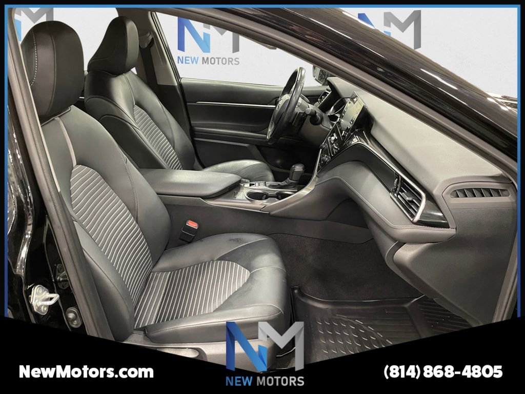 Used 2022 Toyota Camry SE w/ Cold Weather Package AWD/4WD image 15
