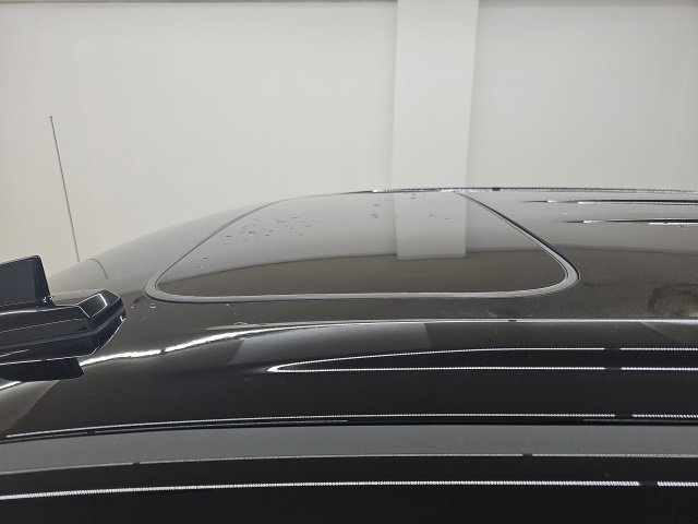 Used 2024 GMC Sierra 1500 Denali image 4