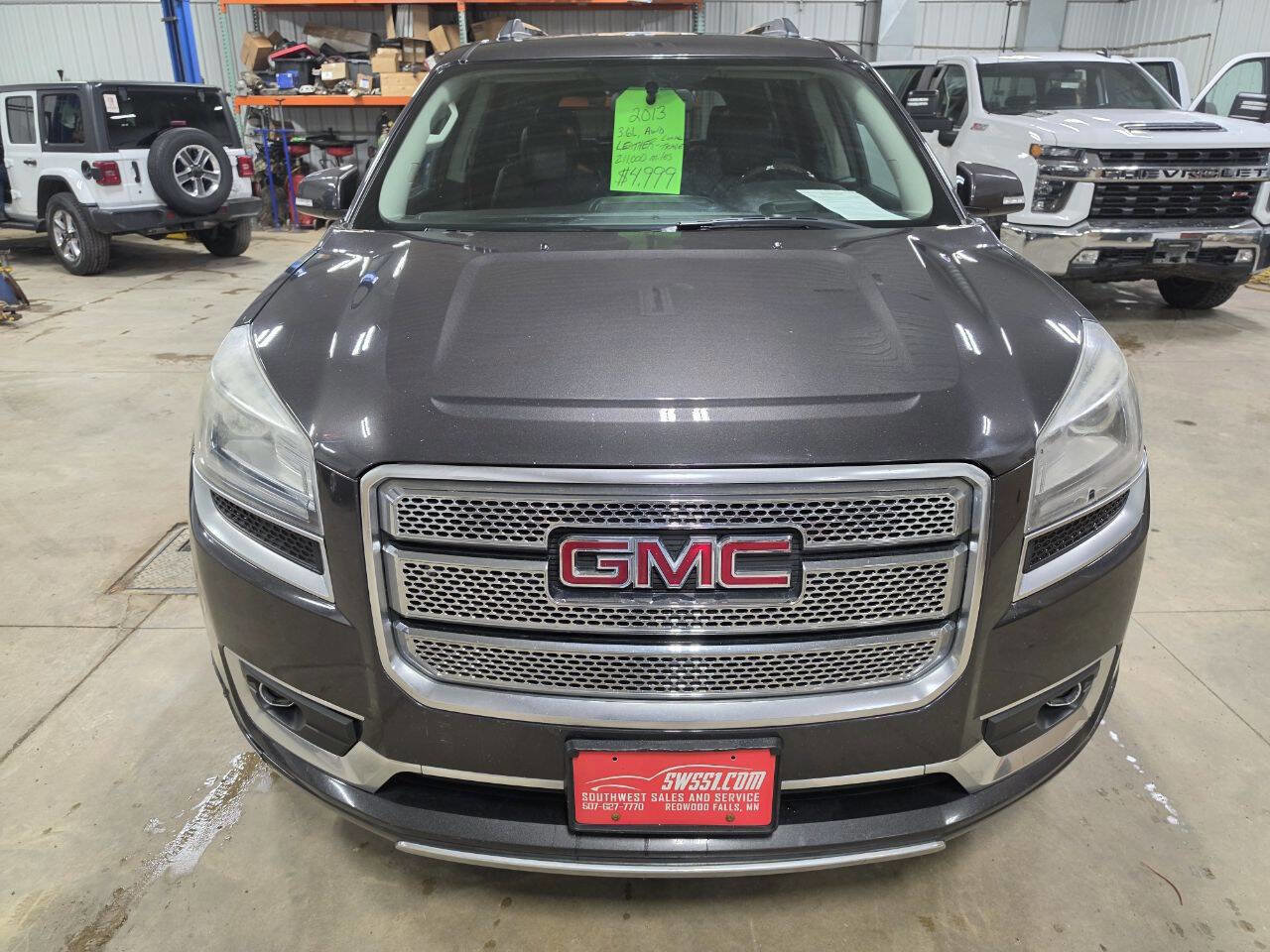 Used 2013 GMC Acadia Denali AWD/4WD image 3