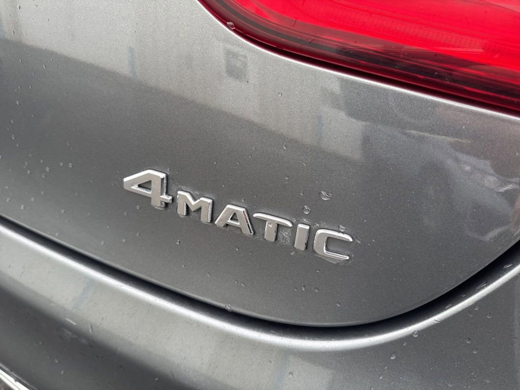 Used 2018 Mercedes-Benz GLC 300 4MATIC Coupe image 10