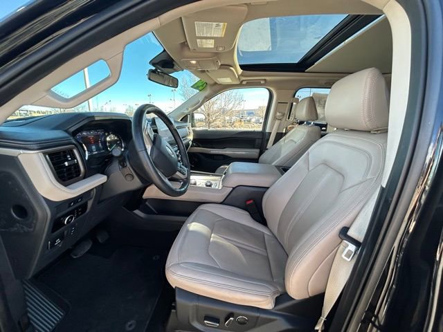Used 2024 Ford Expedition Max Limited image 12