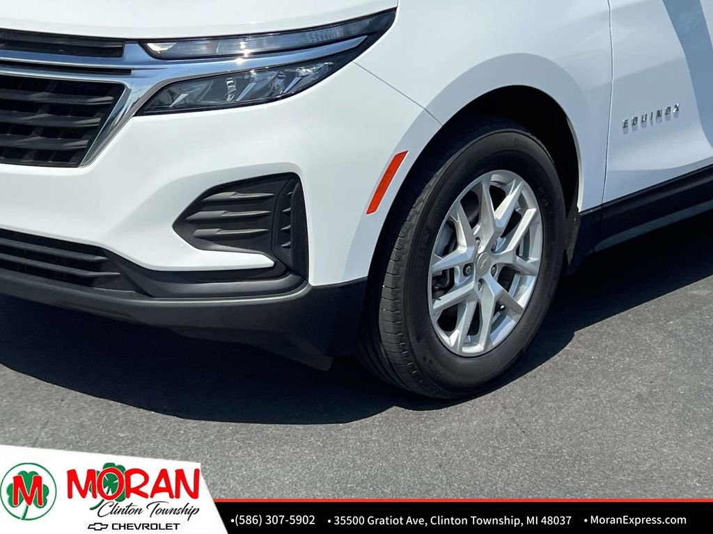 Certified 2024 Chevrolet Equinox LS w/ LS Convenience Package FWD image 9