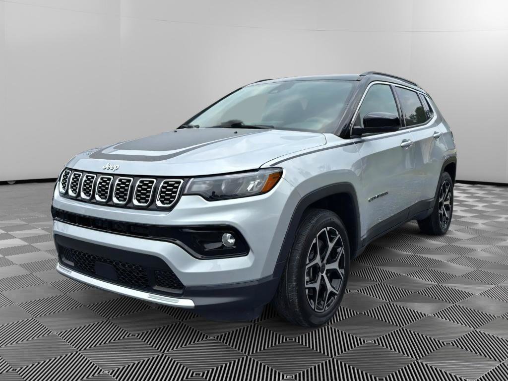Used 2025 Jeep Compass Limited w/ Mopar Graphics Package AWD/4WD image 1