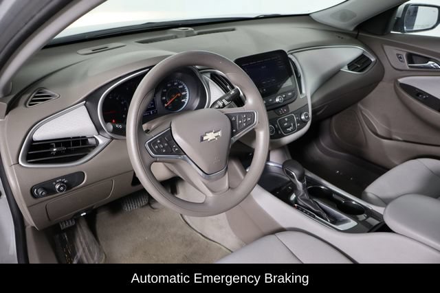 Used 2022 Chevrolet Malibu LS w/ Driver Confidence Package II FWD image 19