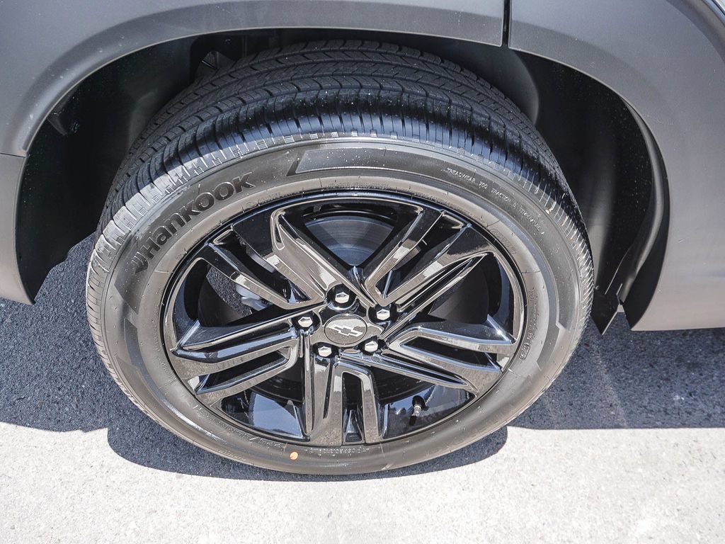New 2026 Chevrolet TrailBlazer LT w/ Midnight Edition FWD image 8