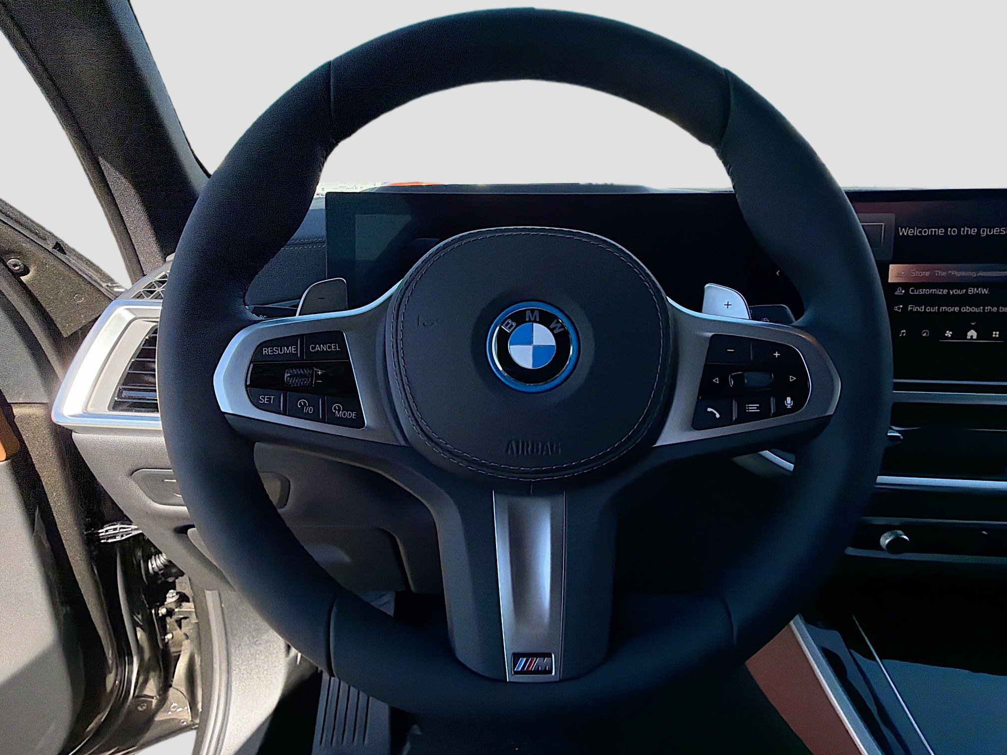 New 2026 BMW X5 xDrive50e w/ M Sport Package image 40