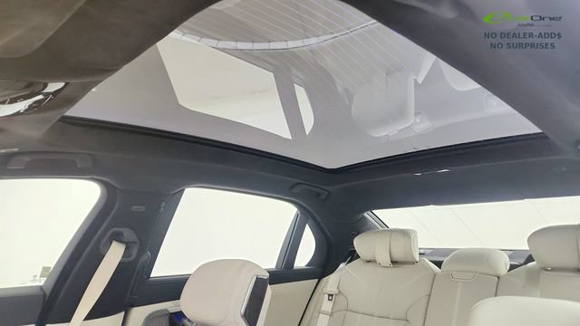 Used 2023 BMW i7 xDrive60 AWD/4WD image 71