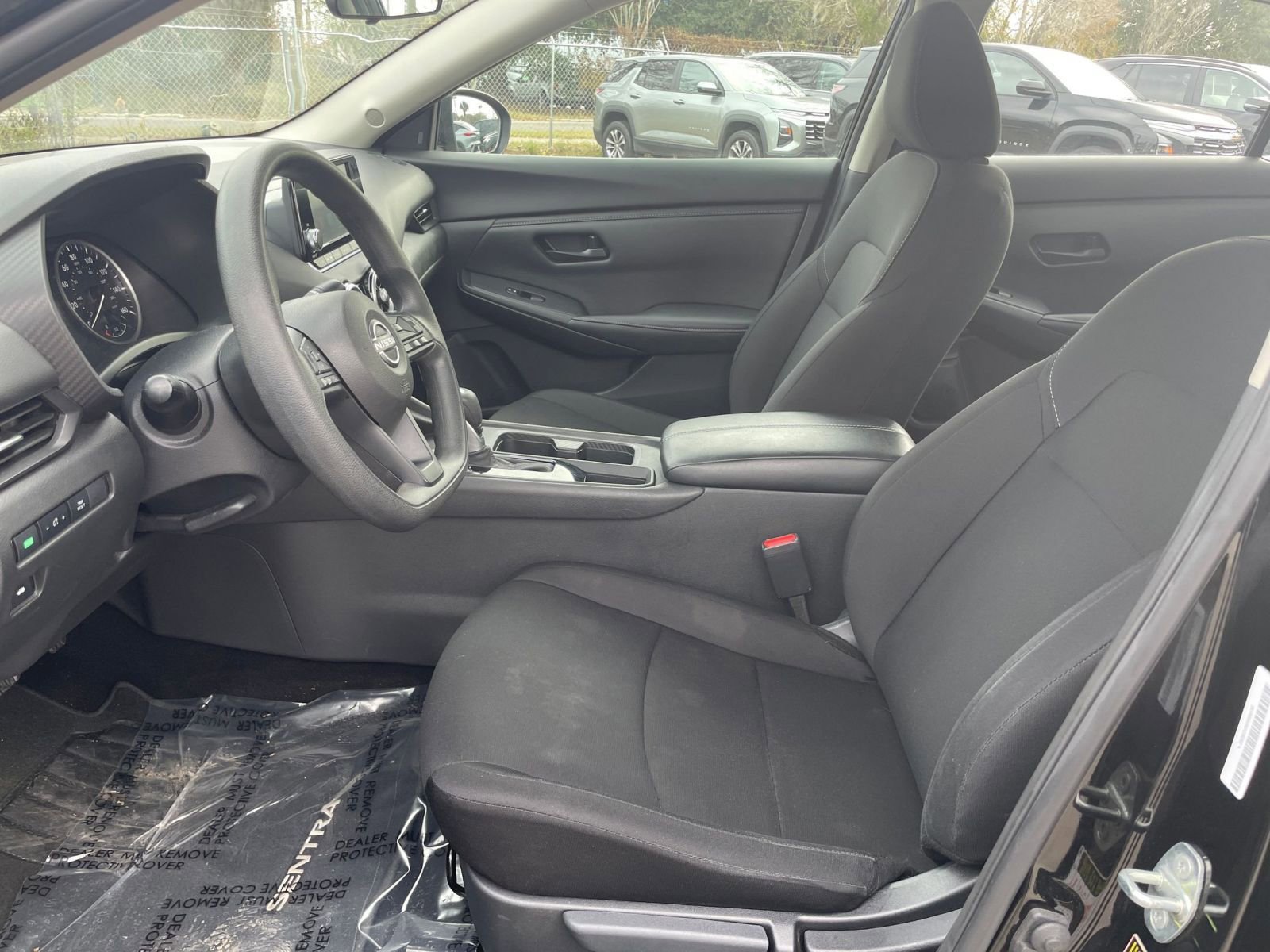 Used 2025 Nissan Sentra S image 24